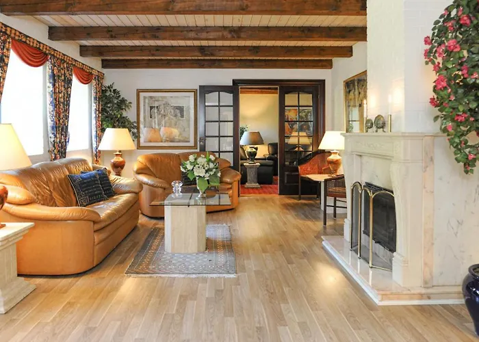 Villavilla 951 - Nr Aaby, Fyn Og Oer * Norre Aby