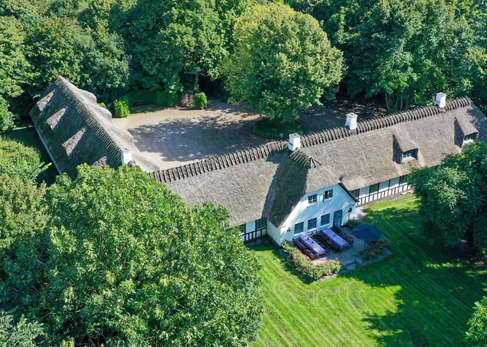 Villavilla 951 - Nr Aaby, Fyn Og Oer * Norre Aby