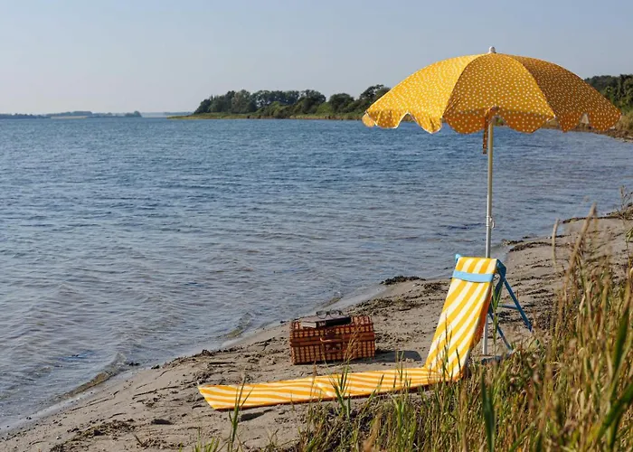 Villavilla 951 - Nr Aaby, Fyn Og Oer *